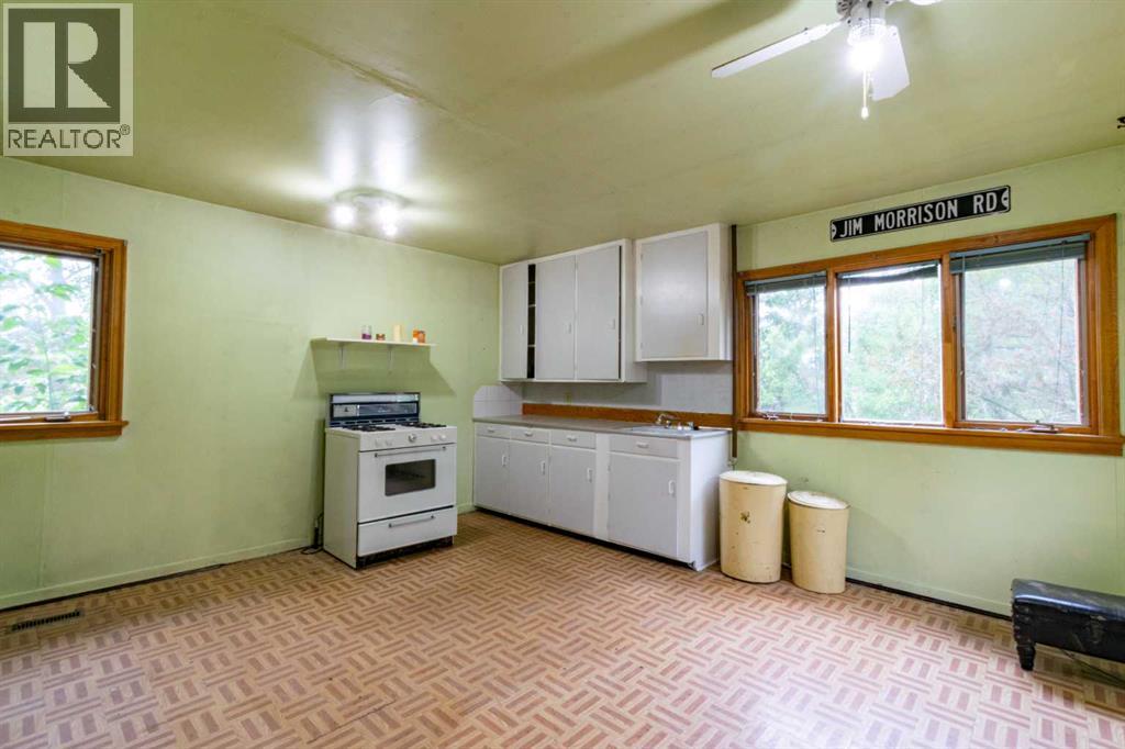 5127 50 Street - Photo 9
