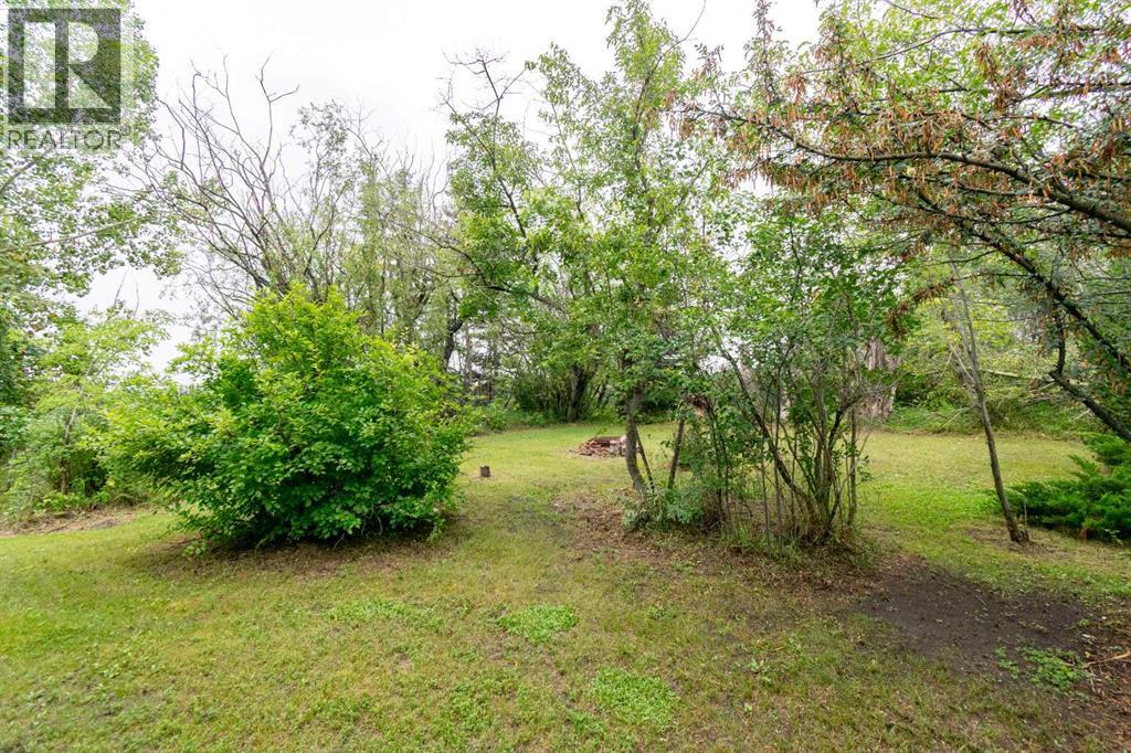 5127 50 Street - Photo 34