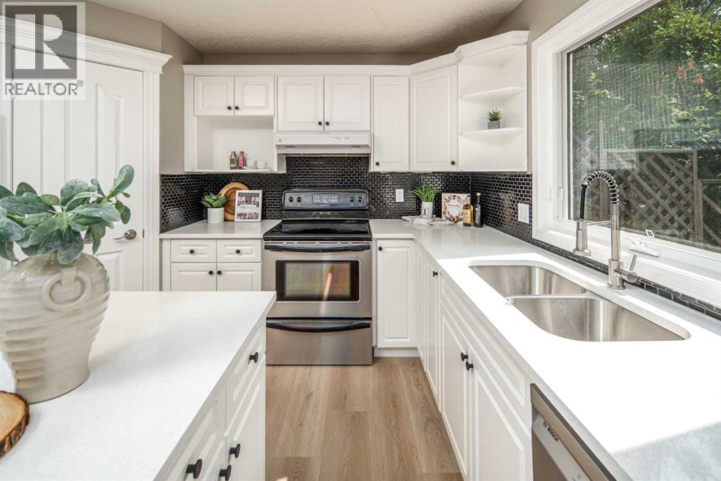 79 Hamptons Heights NW - 12