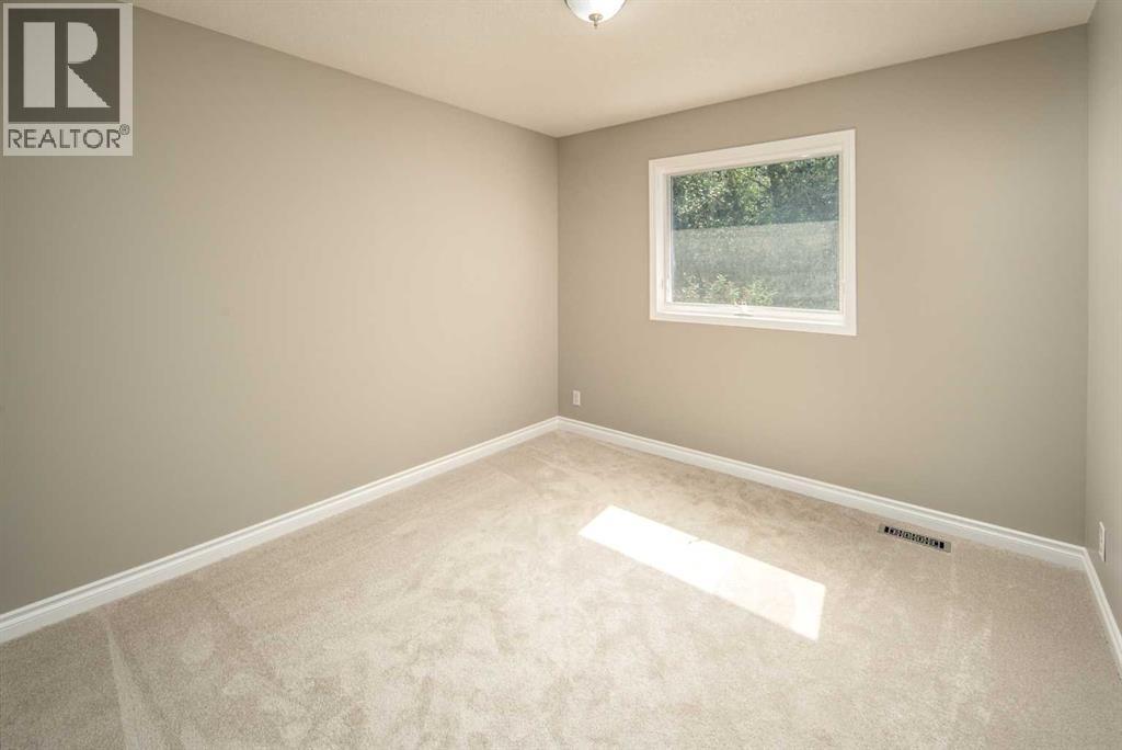 79 Hamptons Heights NW - 37