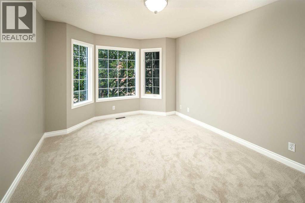 79 Hamptons Heights NW - 38