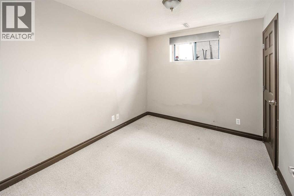79 Hamptons Heights NW - 43