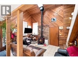 2101 Parkway Pl, Errington, BC V0R1V0 Photo 17