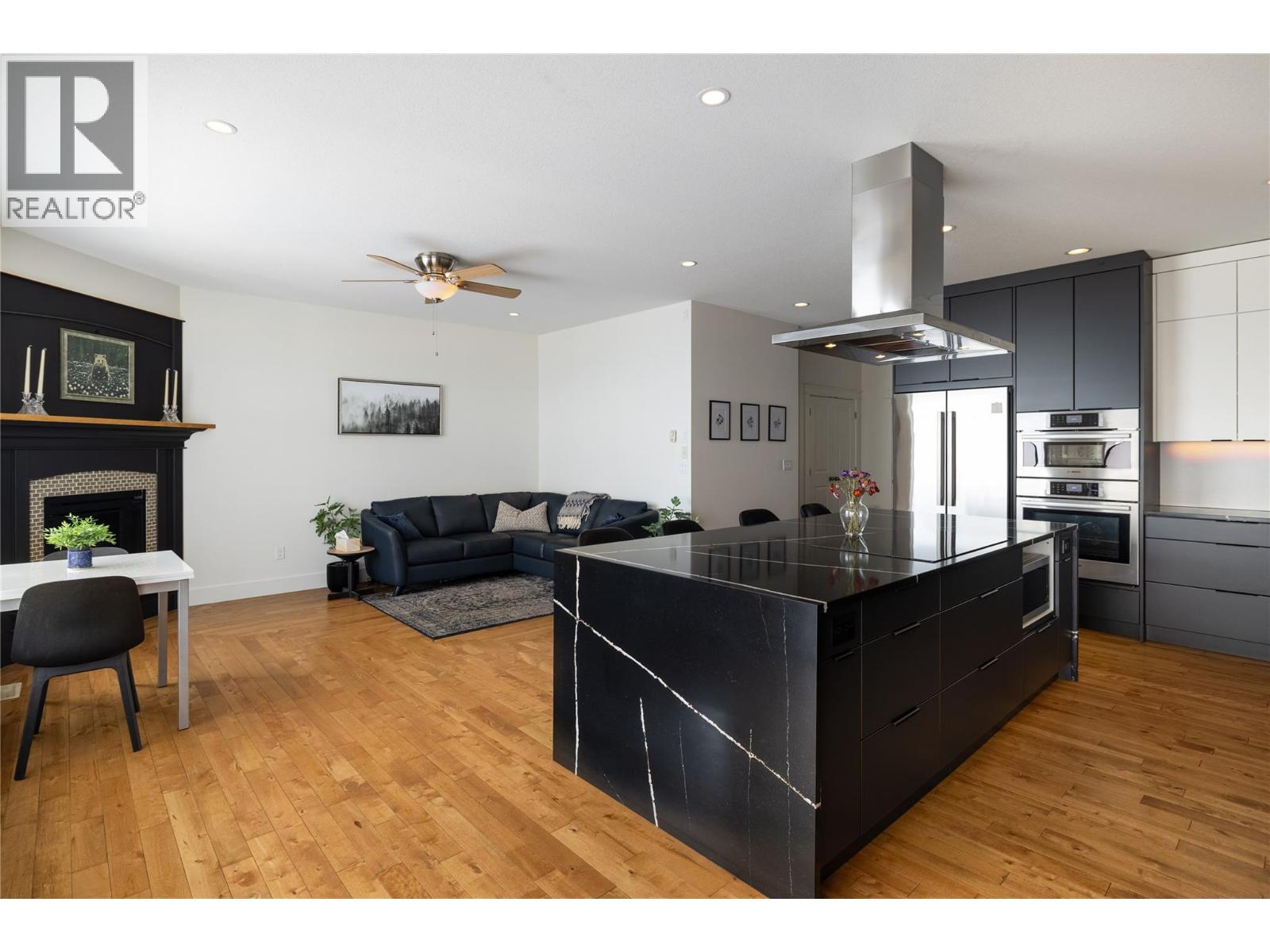 7261 Silver Ridge Drive - 31