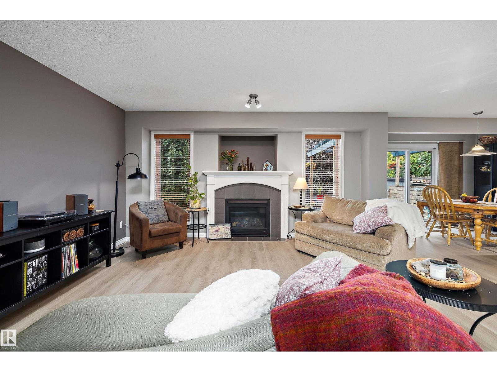 133 GREYSTONE Crescent - Photo 17