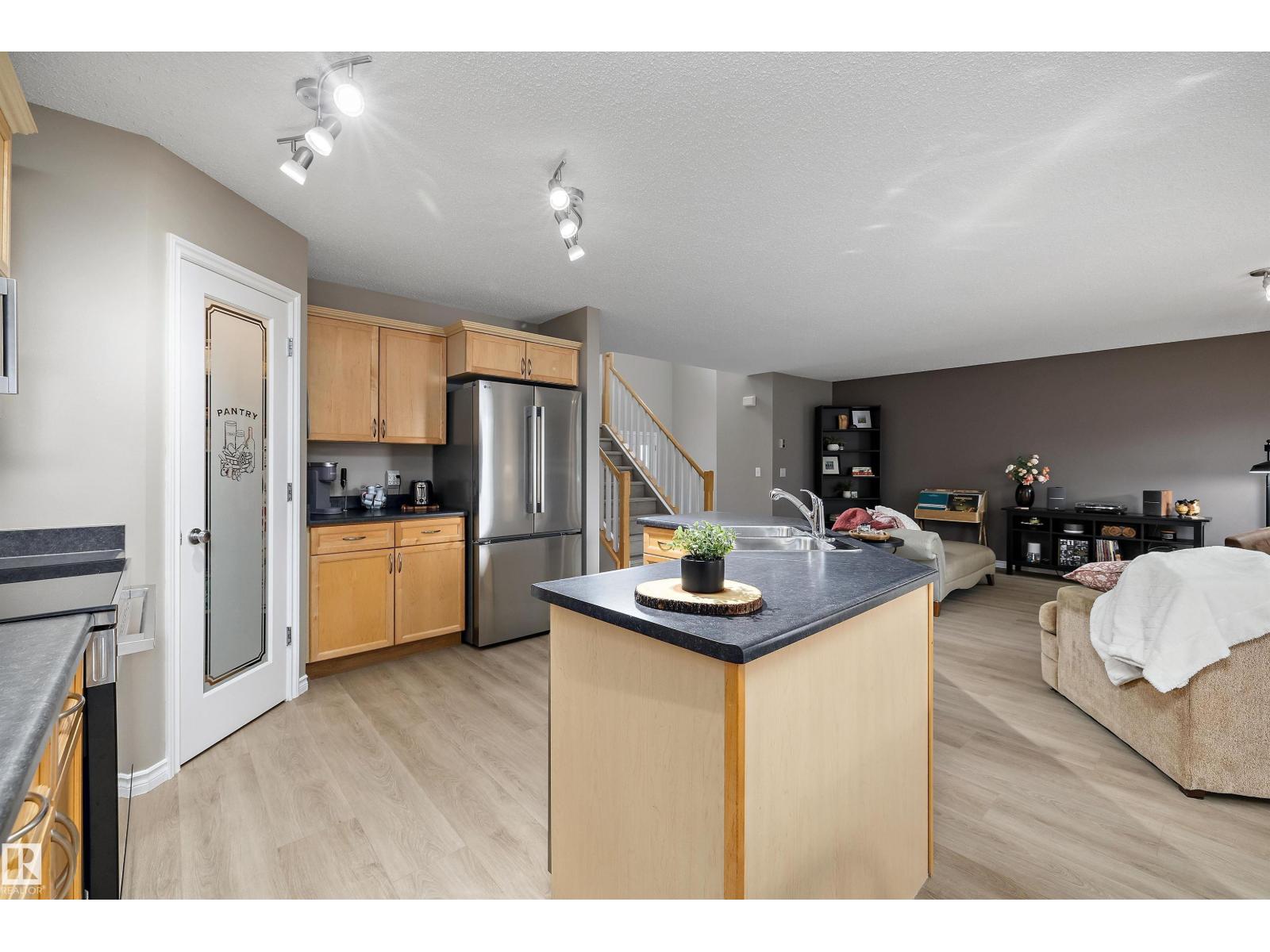 133 GREYSTONE Crescent - Photo 15