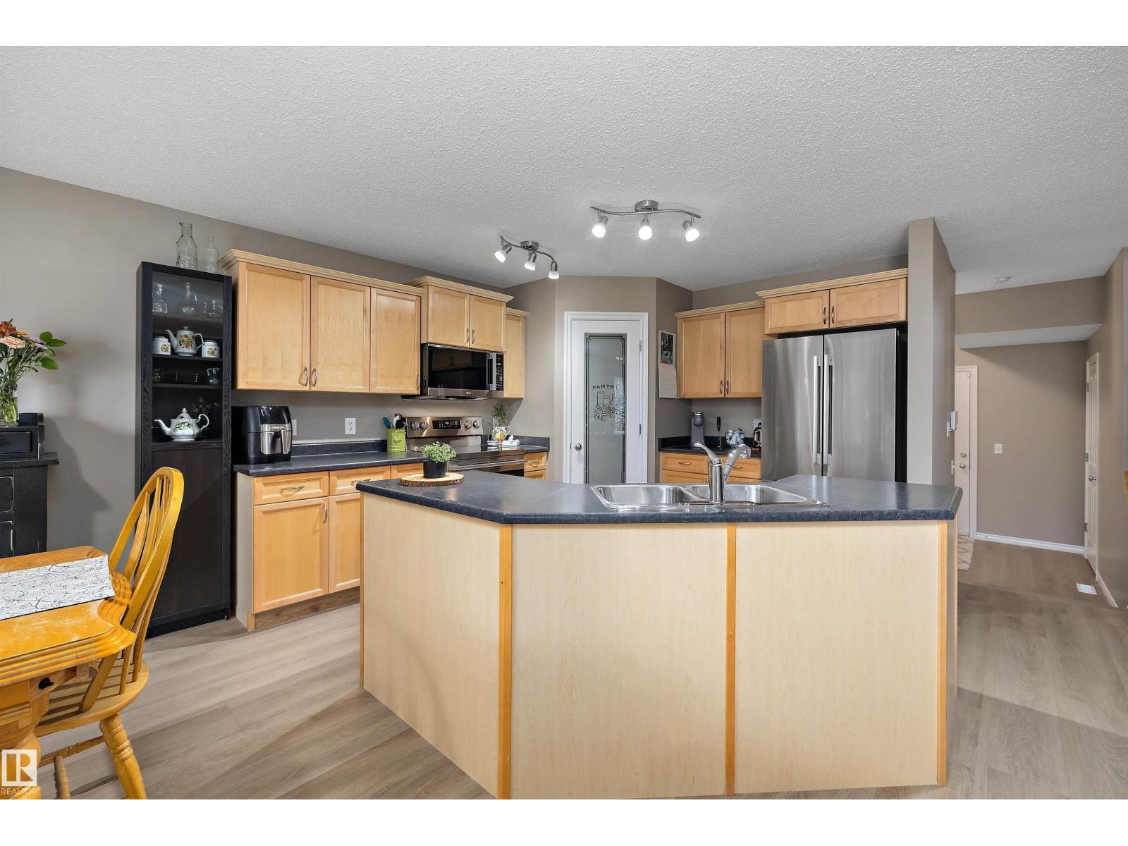 133 GREYSTONE Crescent - Photo 11