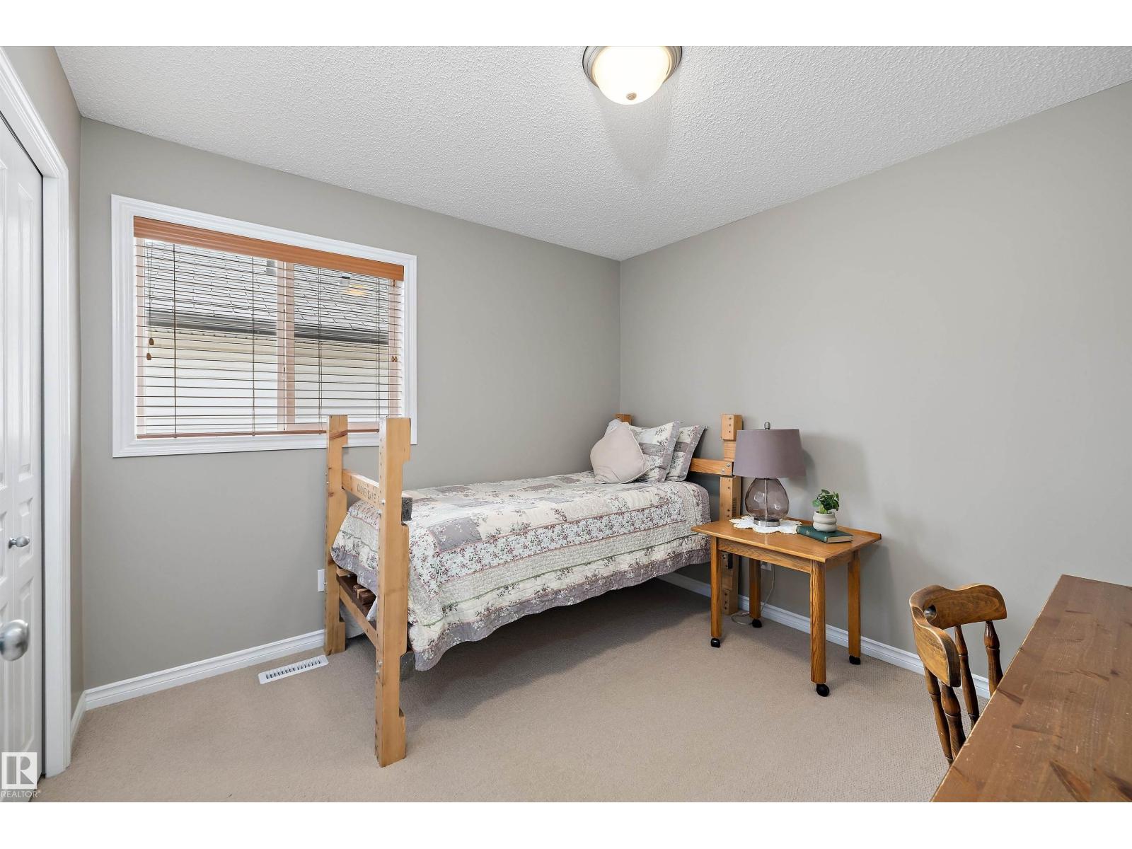 133 GREYSTONE Crescent - Photo 32