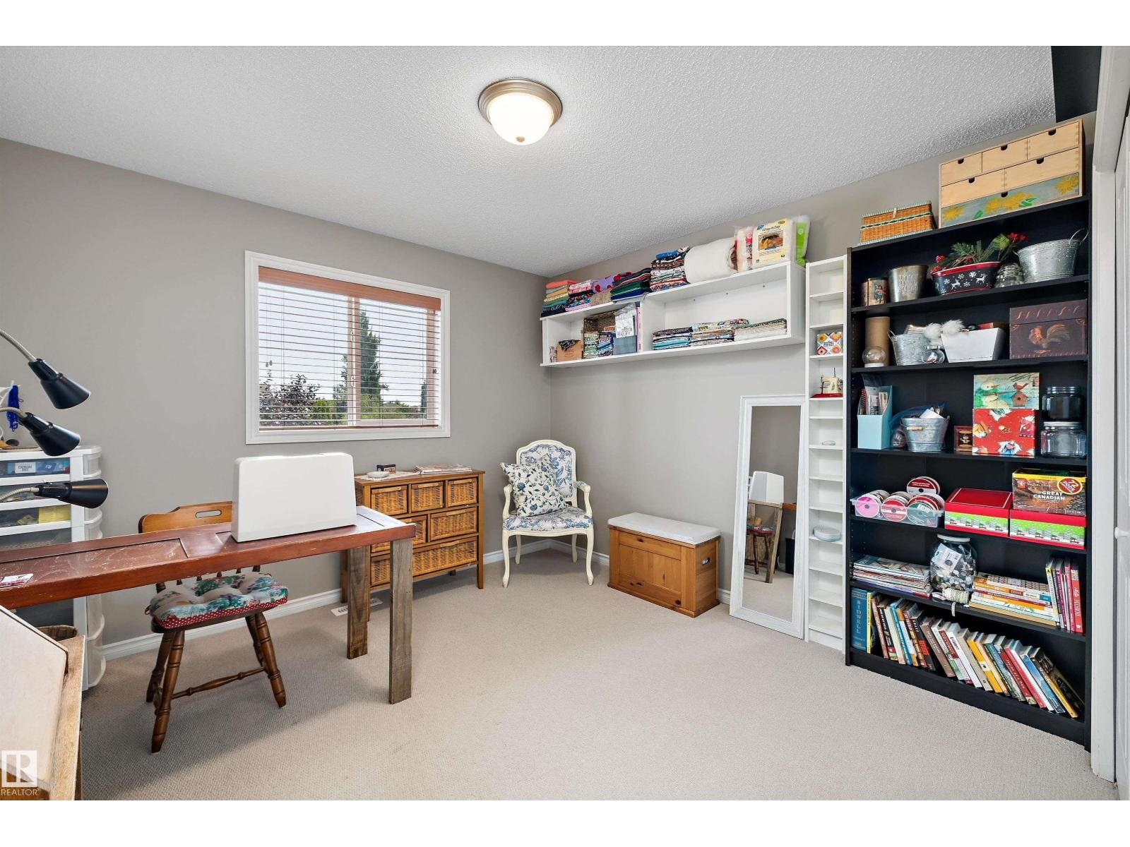 133 GREYSTONE CR - 34