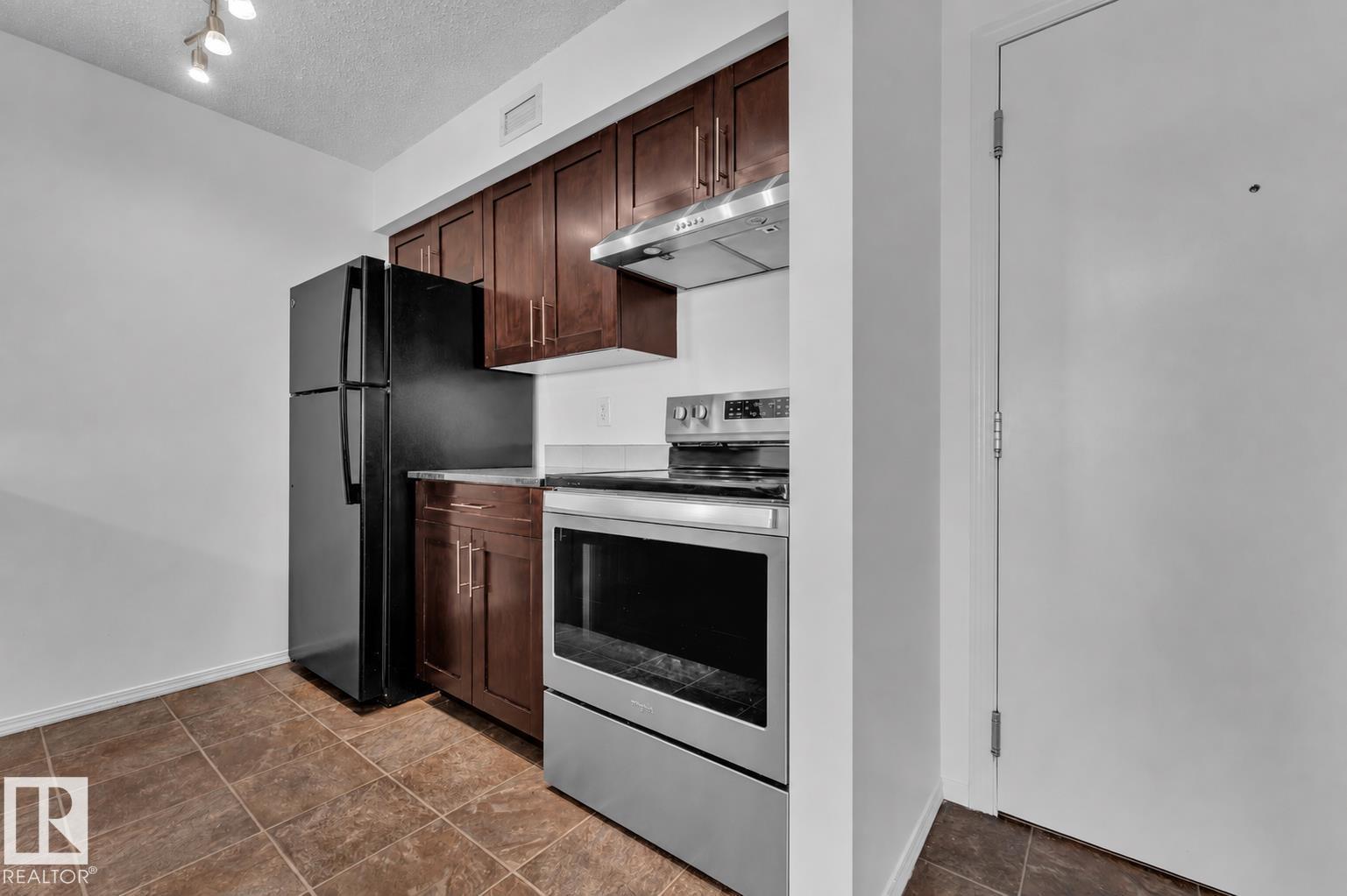 #323 274 MCCONACHIE DR NW - 6
