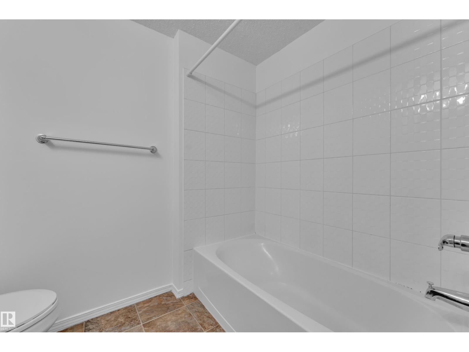#323 274 MCCONACHIE DR NW - 16