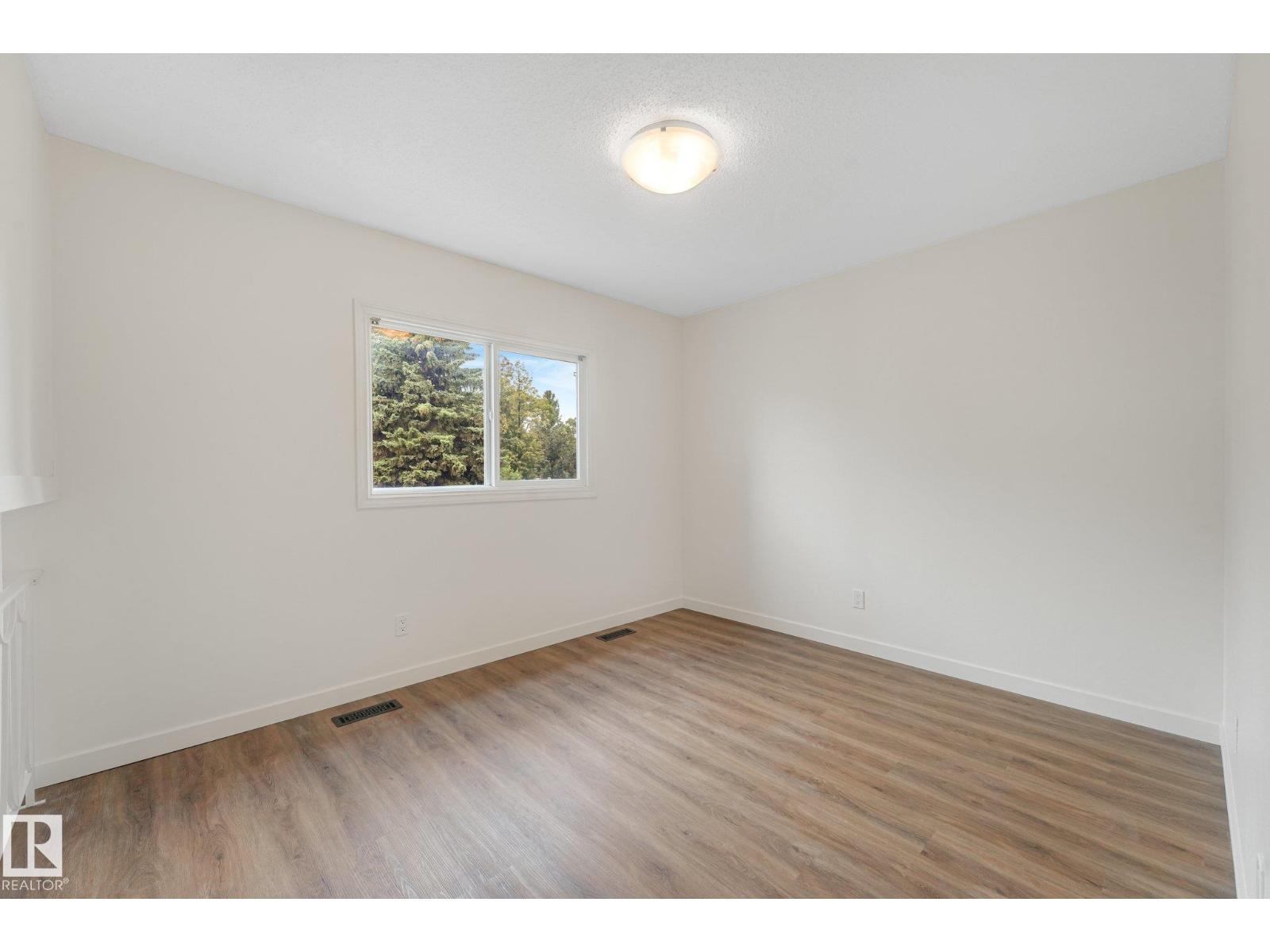 120 MORIN MZ NW - Photo 32