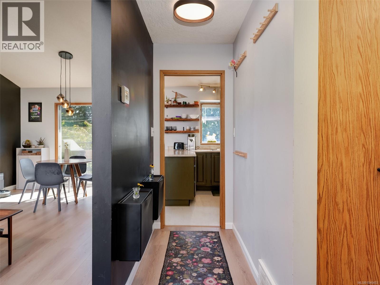 560 Atkins Ave - Image 17