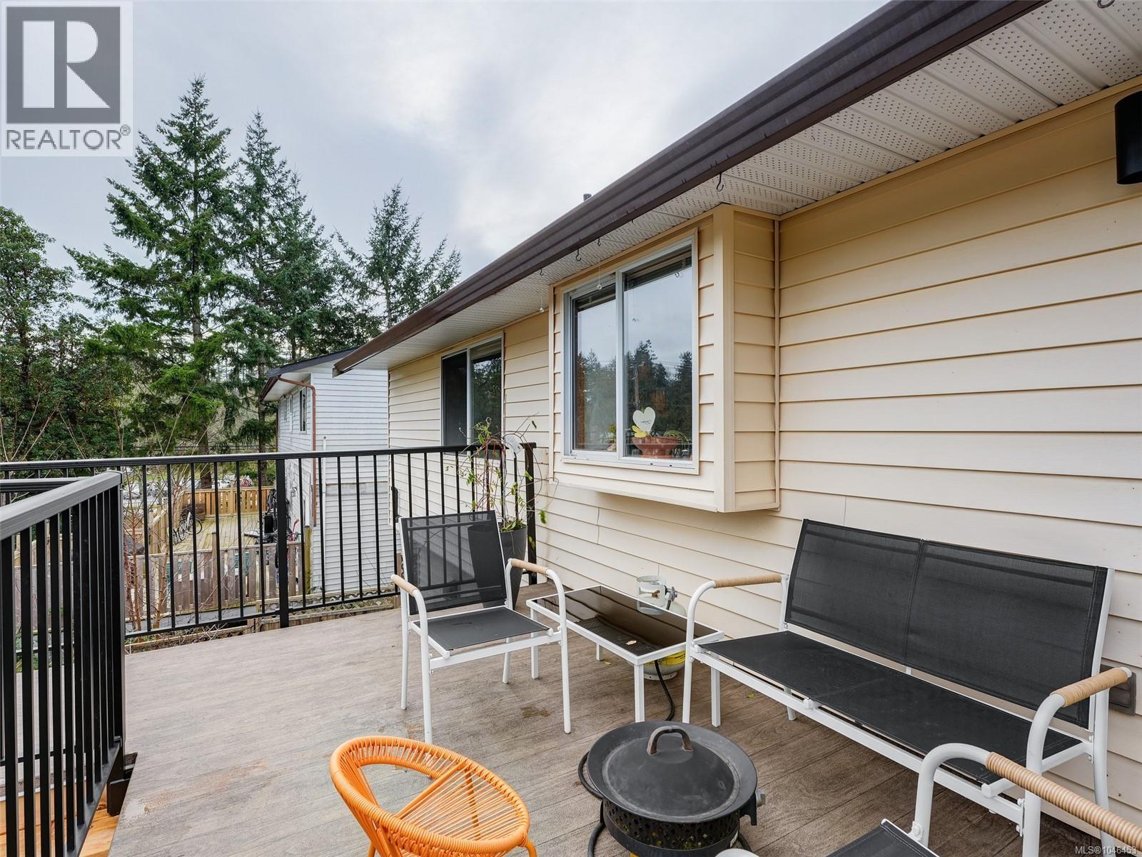 560 Atkins Ave - Image 23