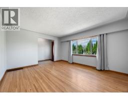 Primary Bedroom - 875 Surrey Avenue, Kamloops, BC V2B1P7 Photo 8