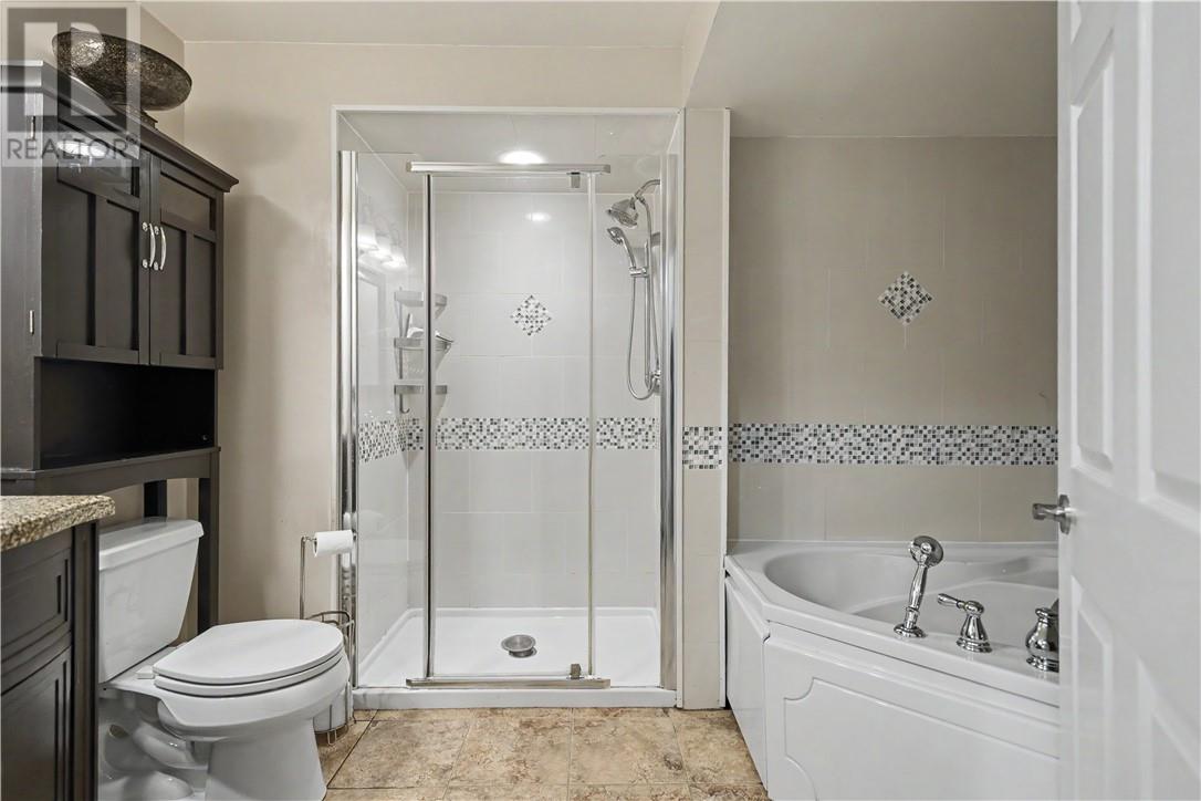 3026 Elm Street - Image 37