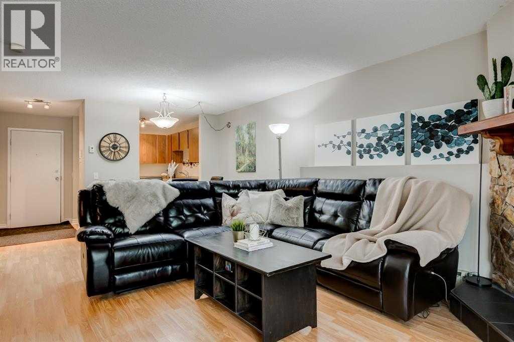 #2135 70 Glamis Drive SW - 12