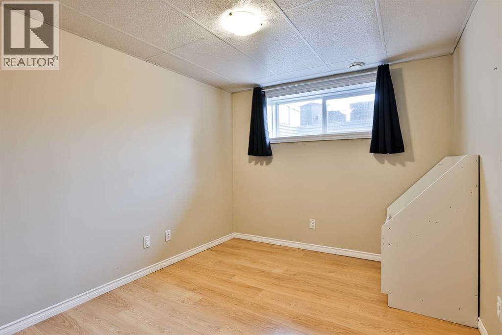 38 Dorothy Gentleman Crescent N - Image 15