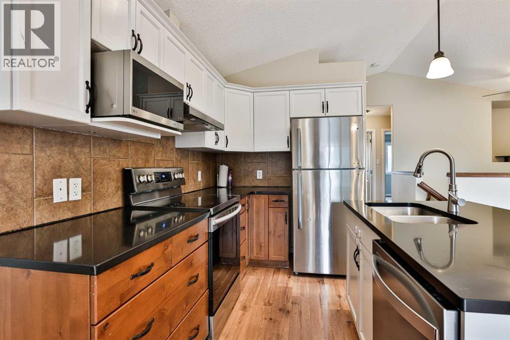 38 Dorothy Gentleman Crescent N - Image 8