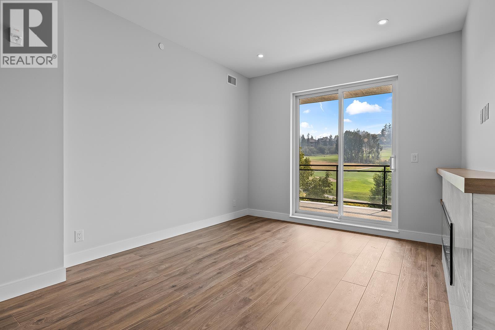 75 Predator Ridge Drive Unit# 307, Vernon