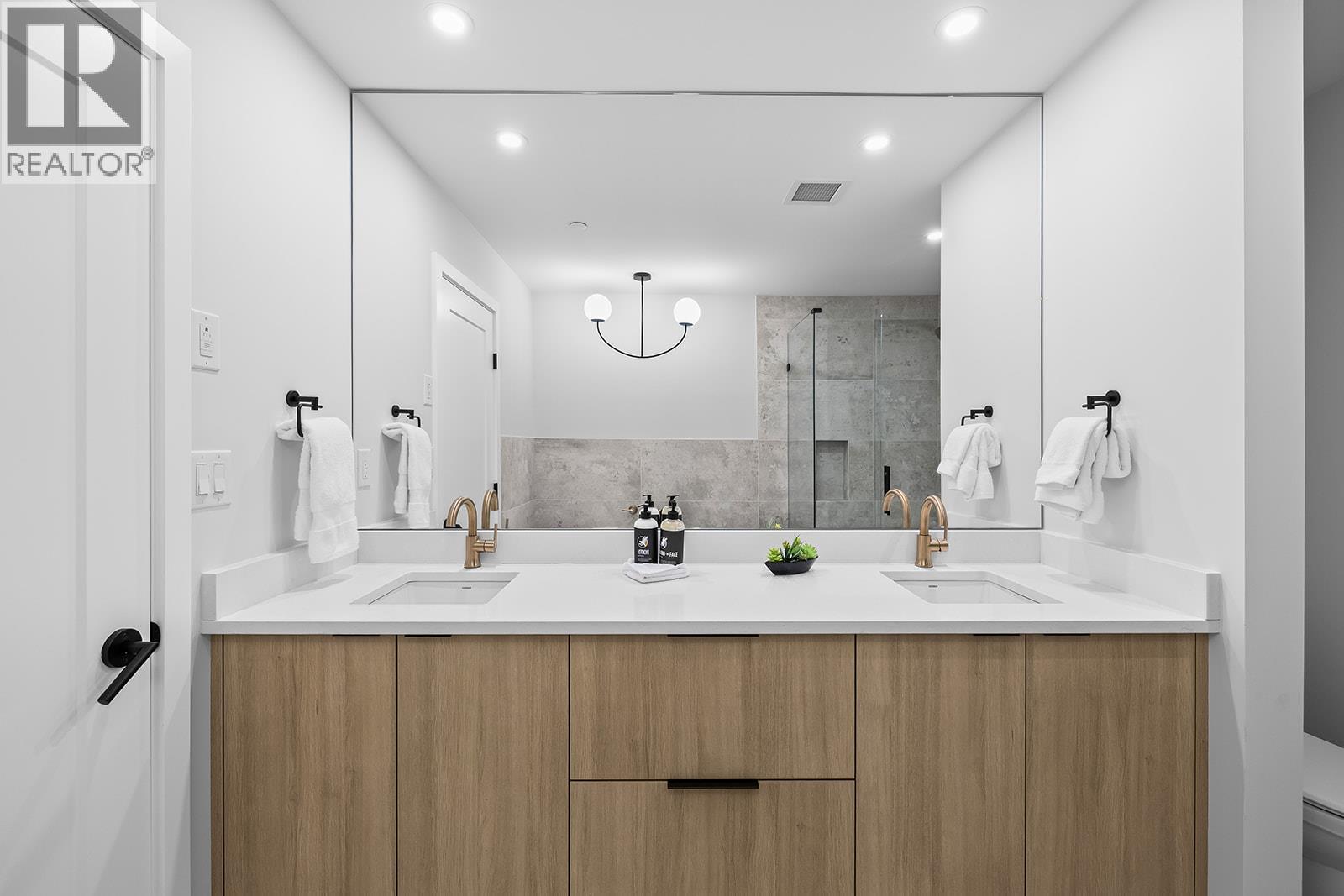75 Predator Ridge Drive Unit# 103, Vernon