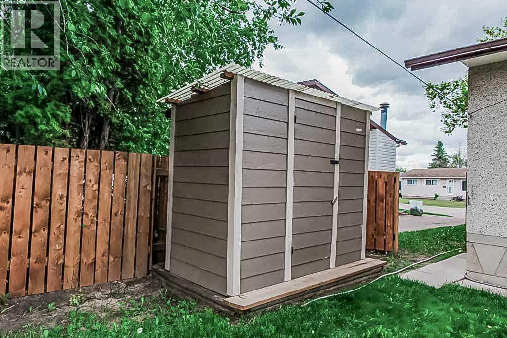 9616 91B Avenue - Photo 26