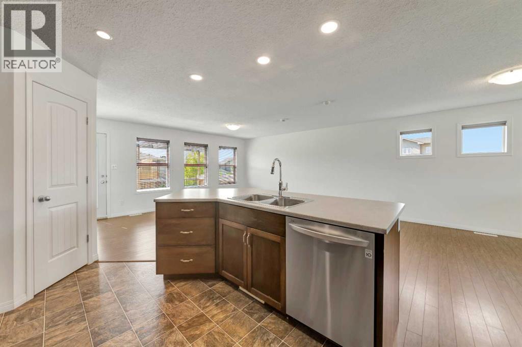 2715 73 Avenue - Photo 8