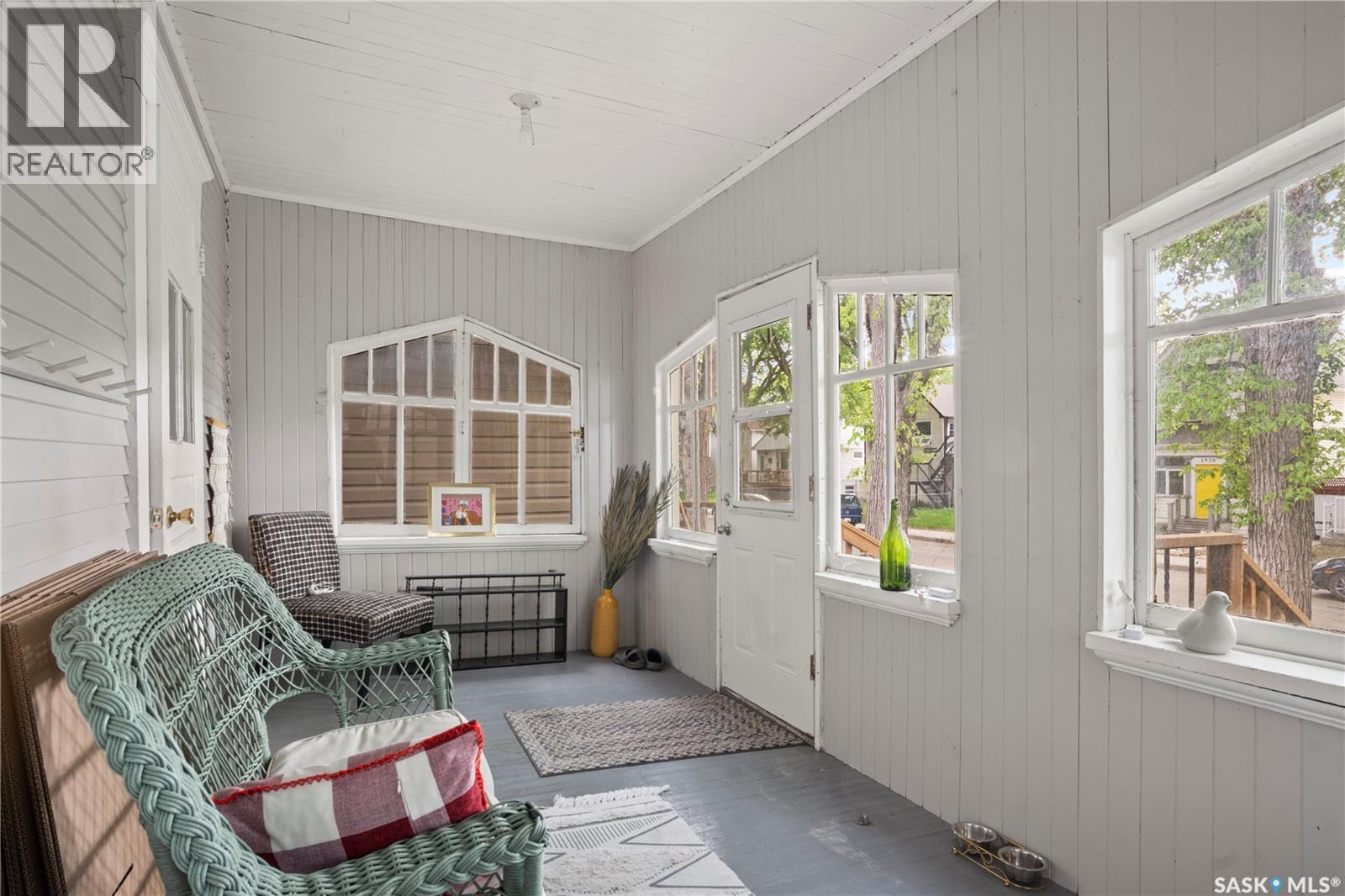 1921 Garnet STREET - Image 4