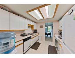 141 14154 103 Avenue, Surrey, BC V3T4Z6 Photo 14