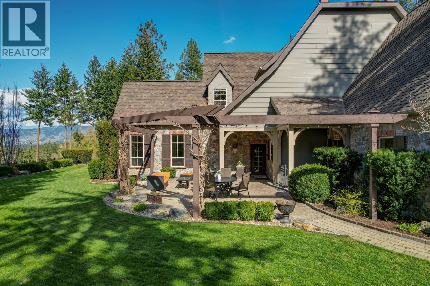 2957 Harvard Road, Kelowna