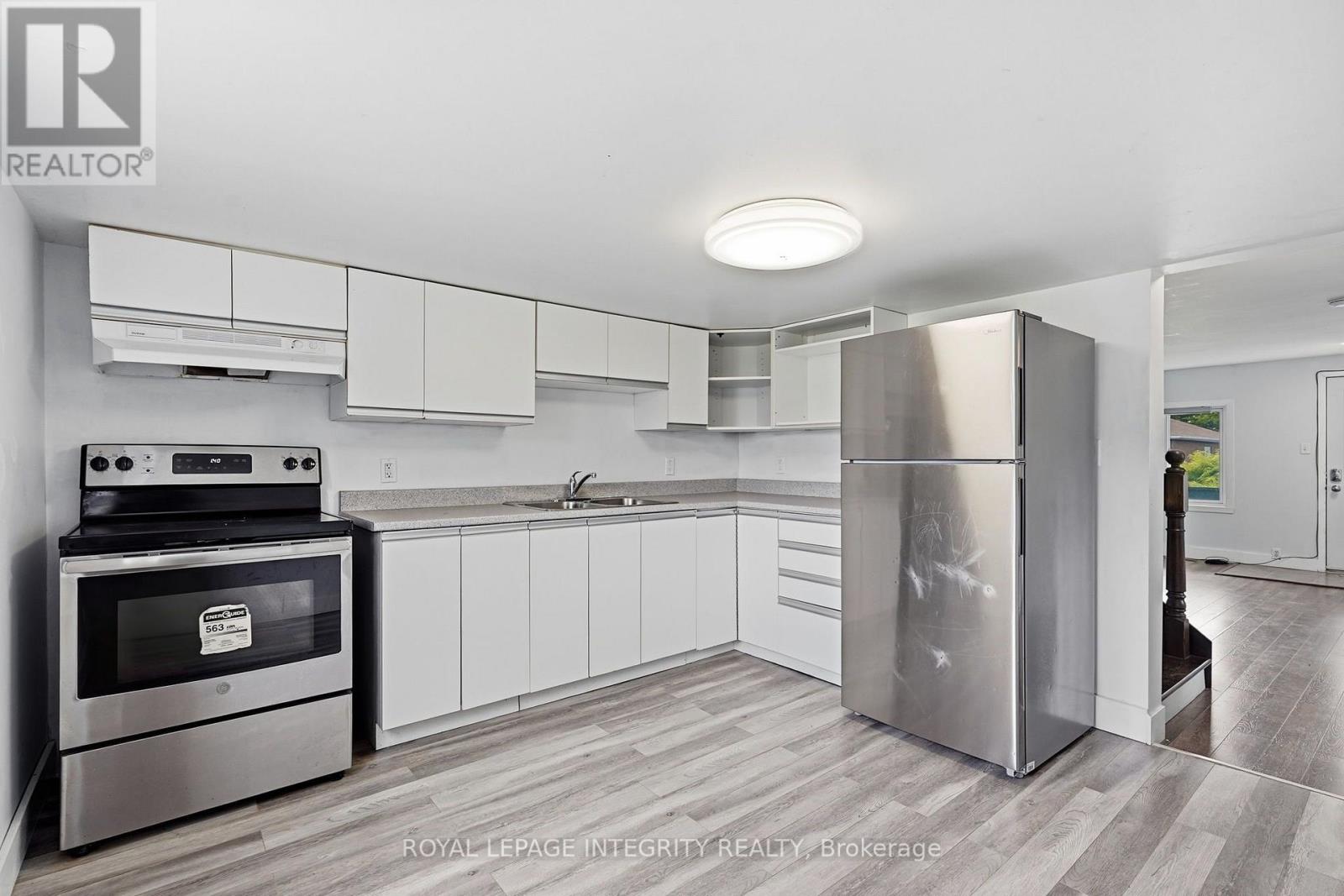263 BERTHA STREET - Image 10