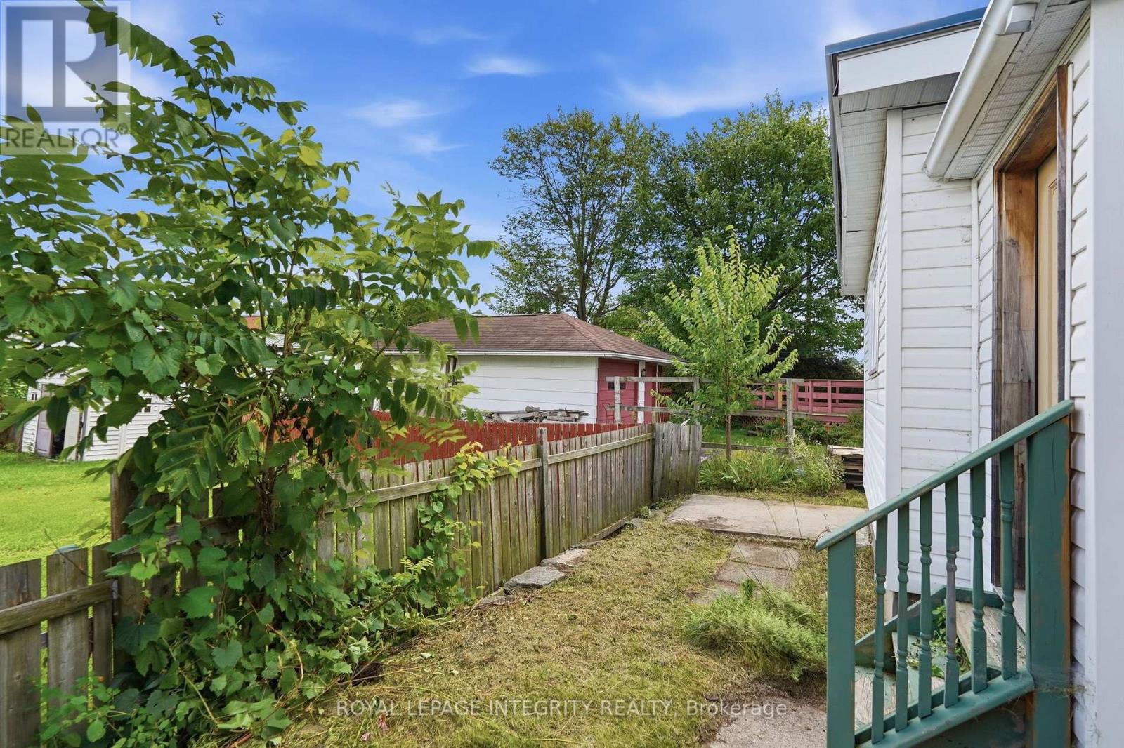 263 BERTHA STREET - Image 29