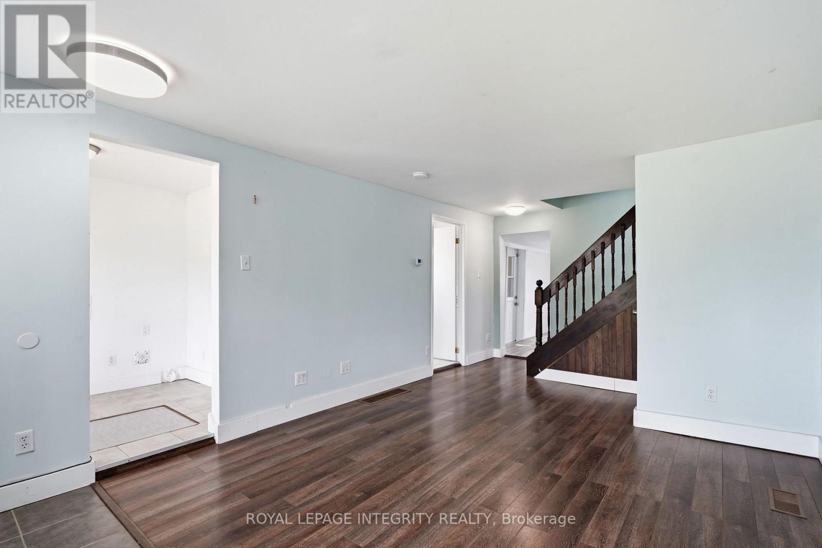 263 BERTHA STREET - Image 8