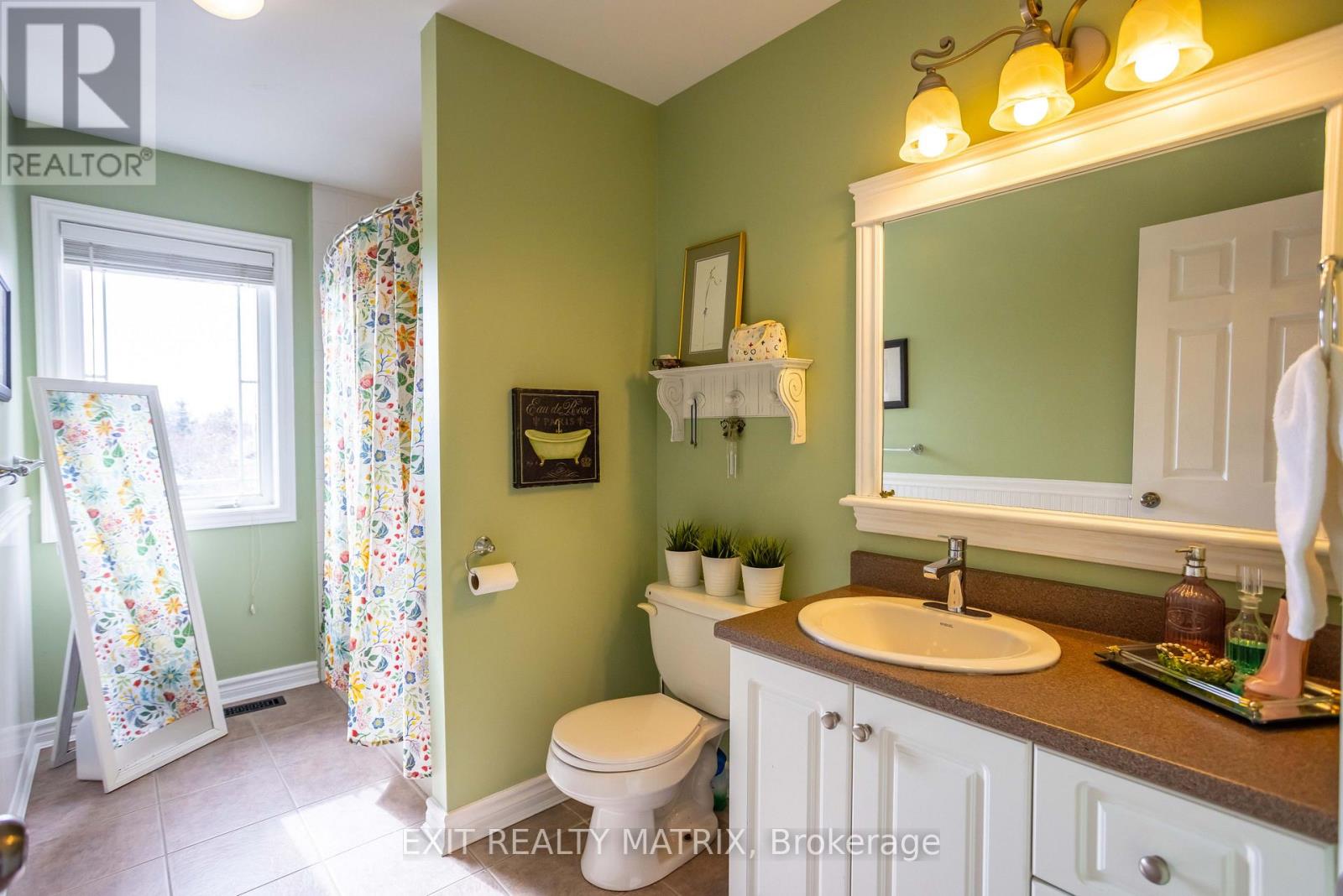 5 Bed, 4 Bath House for Sale in Russell – 48 DE LA RIVE DRIVE, Russell – MLS# X13673500 - Image 32