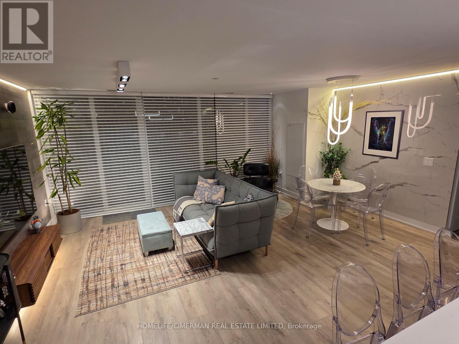 Photo of 575 Bloor Street