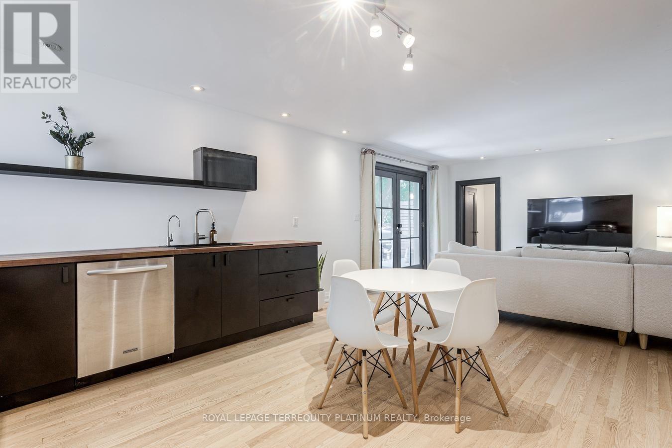 204 ELLERSLIE AVENUE - 18