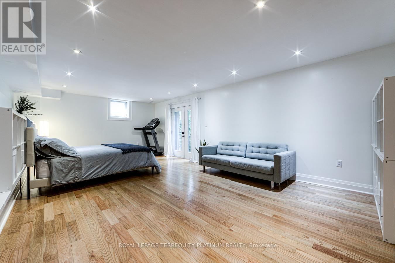 204 ELLERSLIE AVENUE - 23