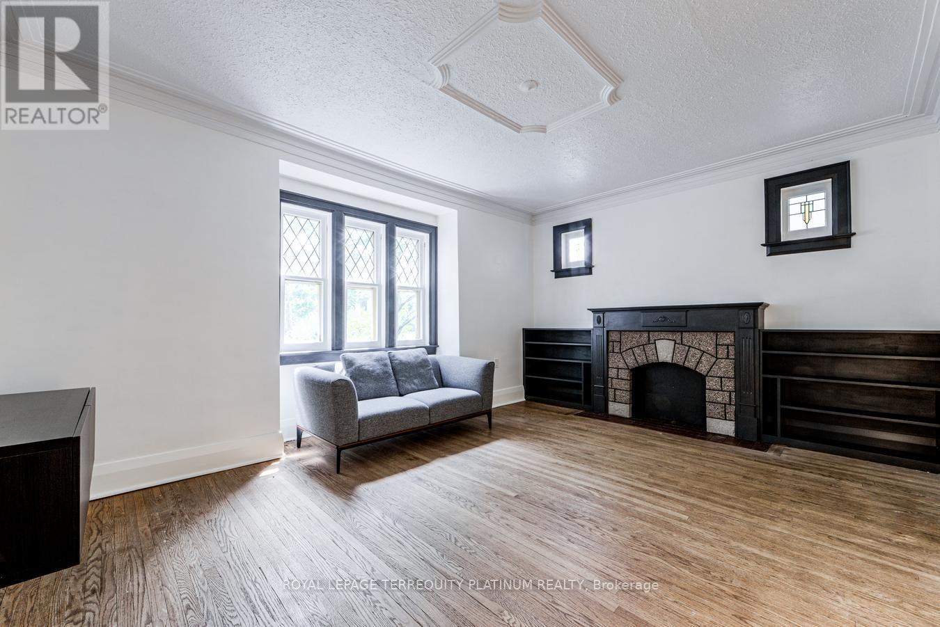 204 ELLERSLIE AVENUE - 5