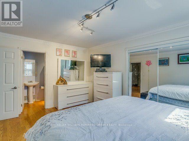 62 NORTHDALE ROAD - 12