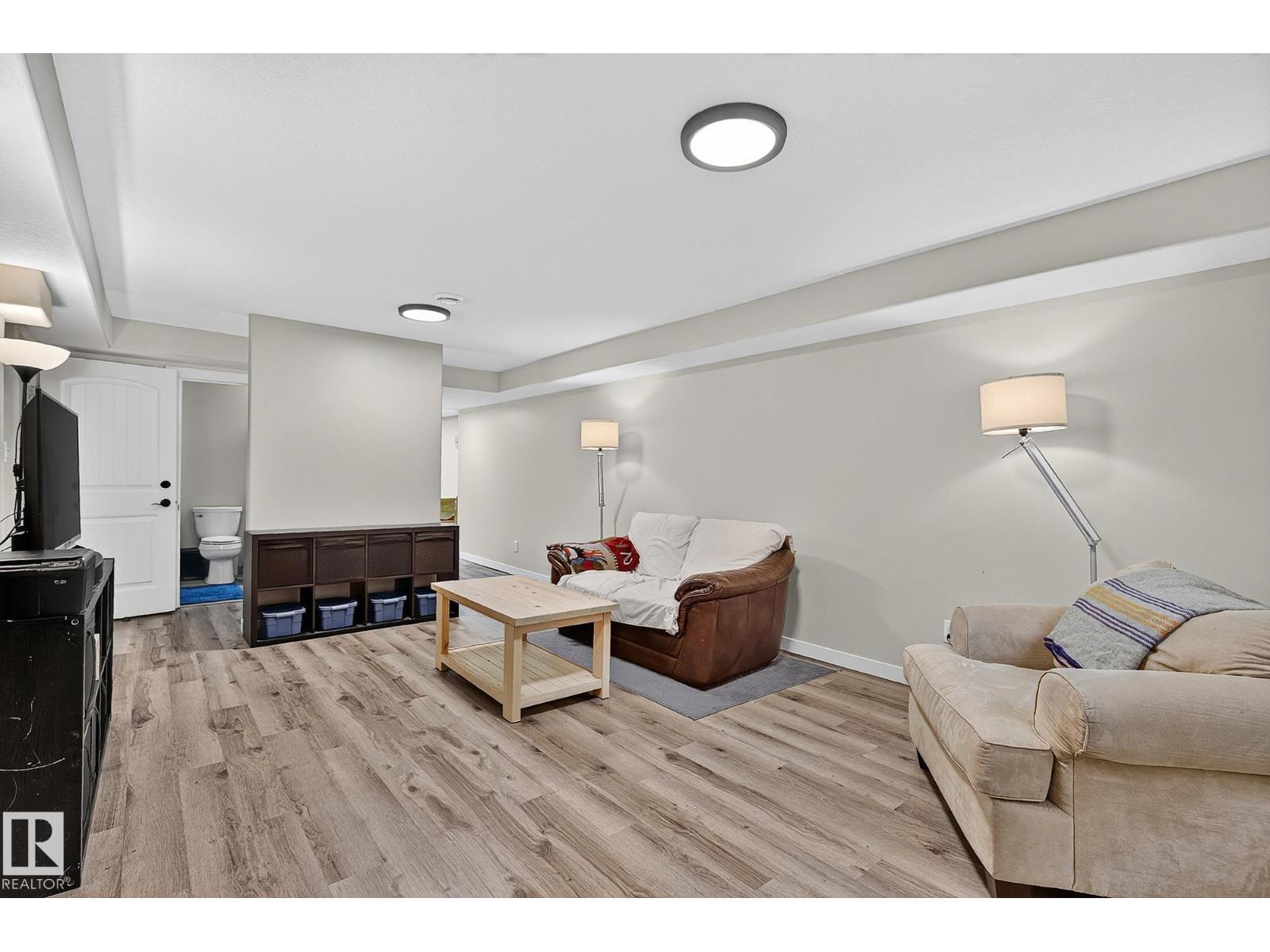 11555 136 Street NW - Image 41