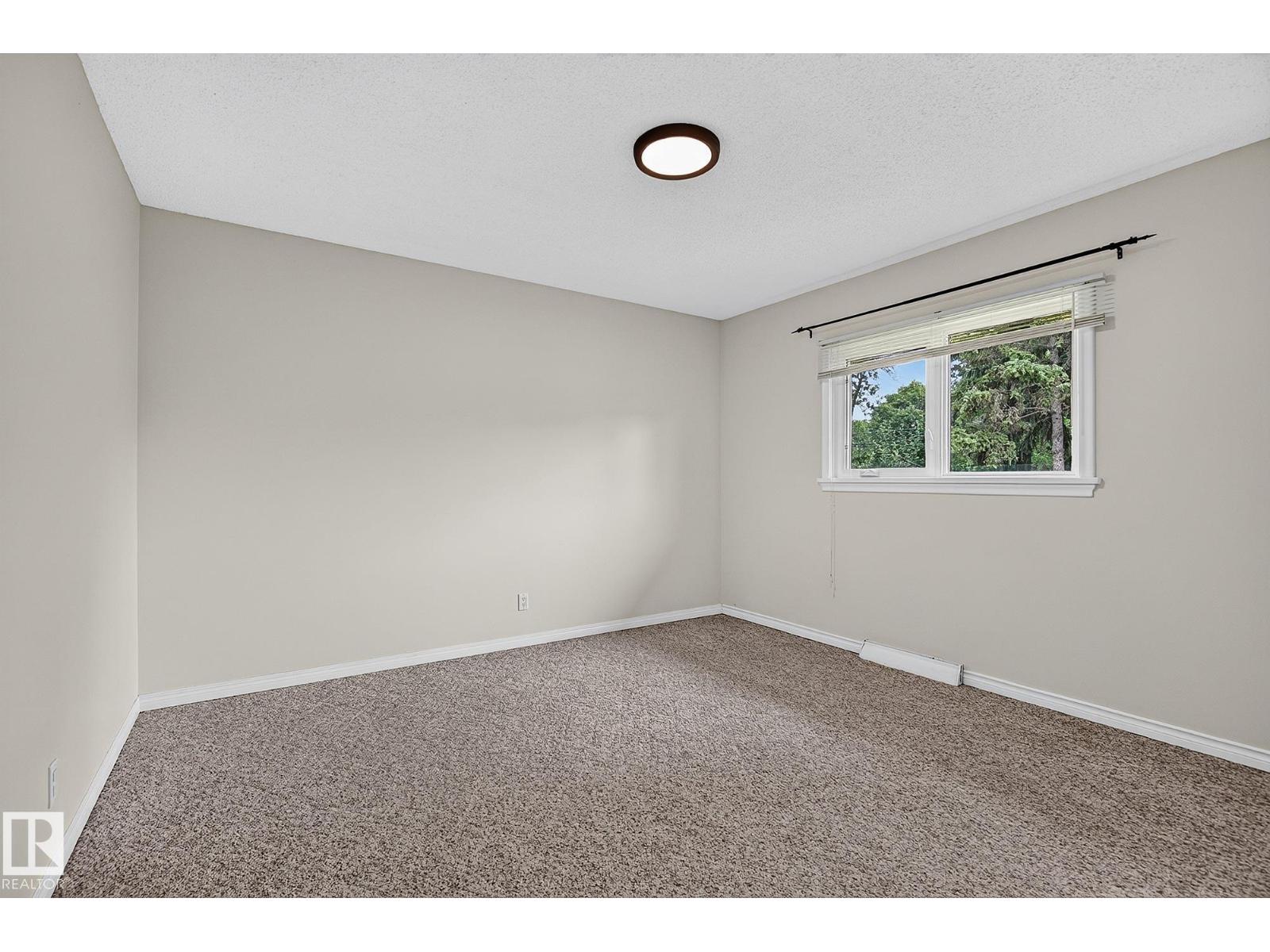 11555 136 Street NW - Image 25