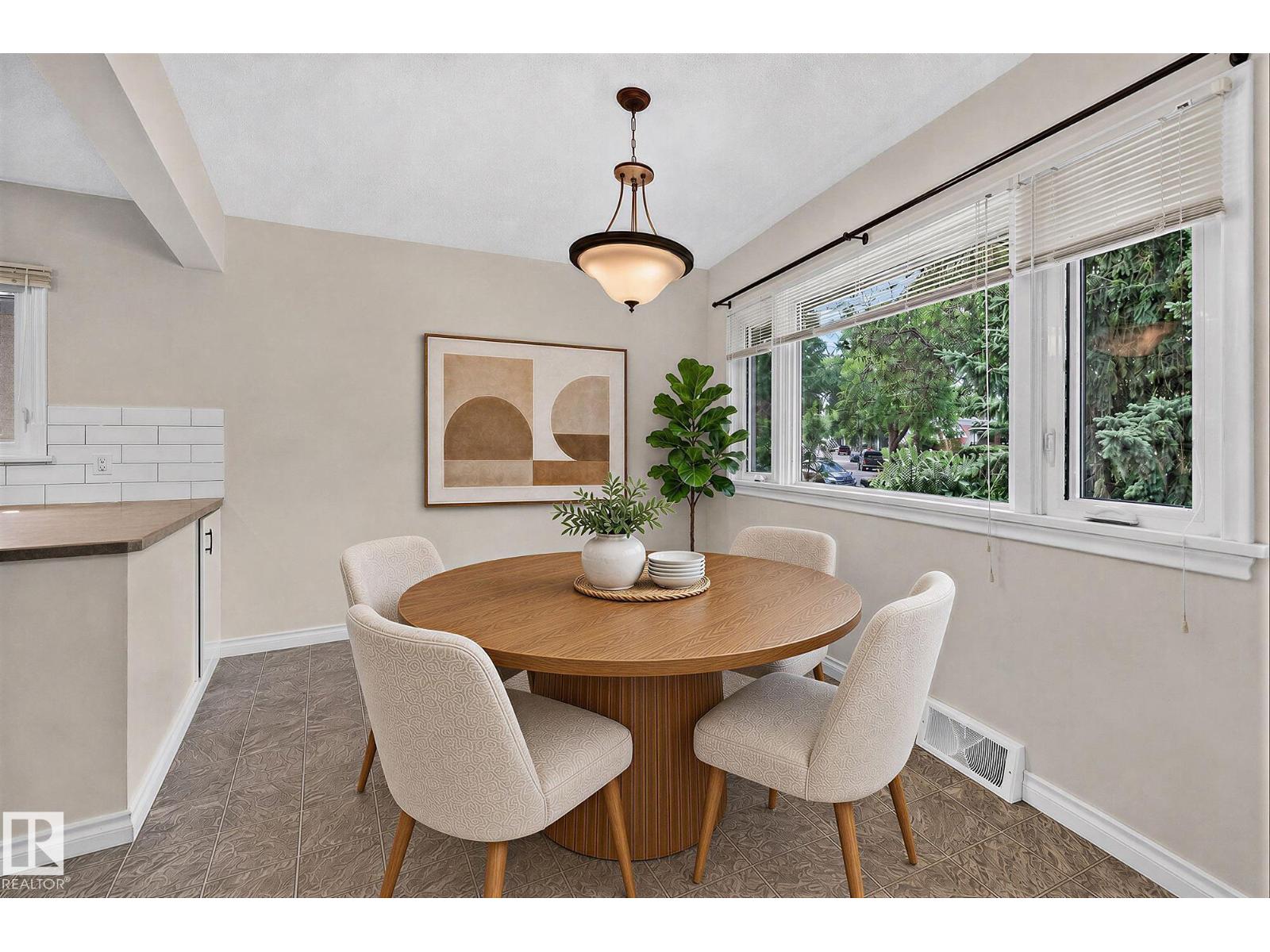 11555 136 Street NW - Image 15