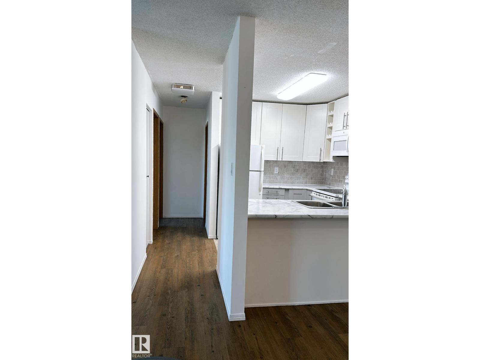 302 44 Alpine Place - Photo 9