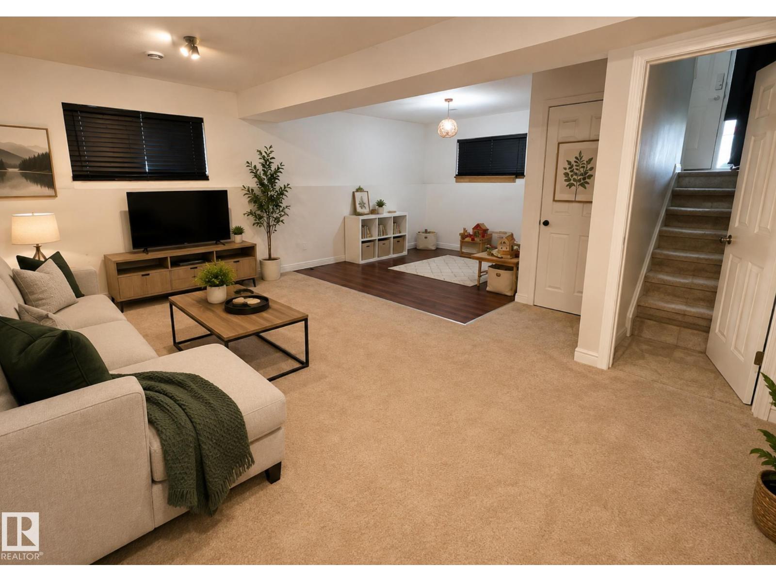 4 SPRUCE MEADOW Lane - Photo 12