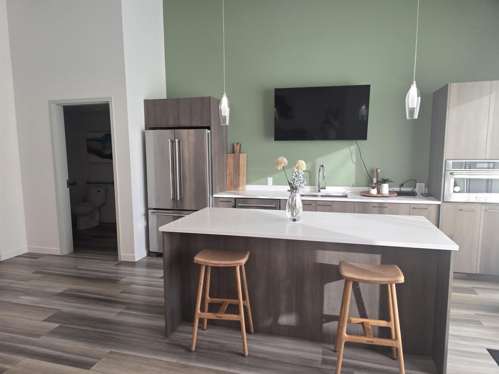 2 Bed, 2 Bath Apartment for Sale in Abbotsford – 205 3182 GLADWIN ROAD, Abbotsford – MLS# R3152633 - Image 60