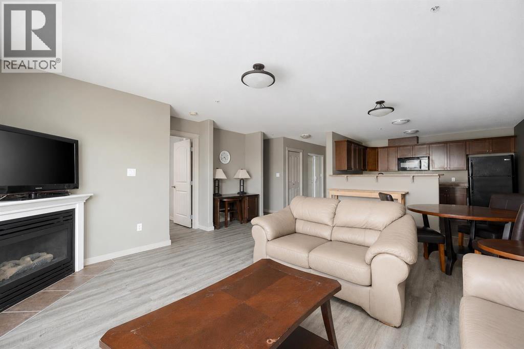 8535 Clearwater Drive