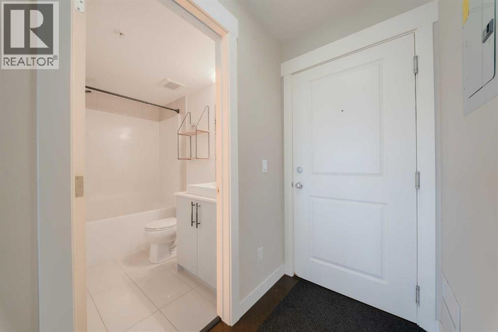 302 Skyview Ranch Drive Northeast - Photo 5