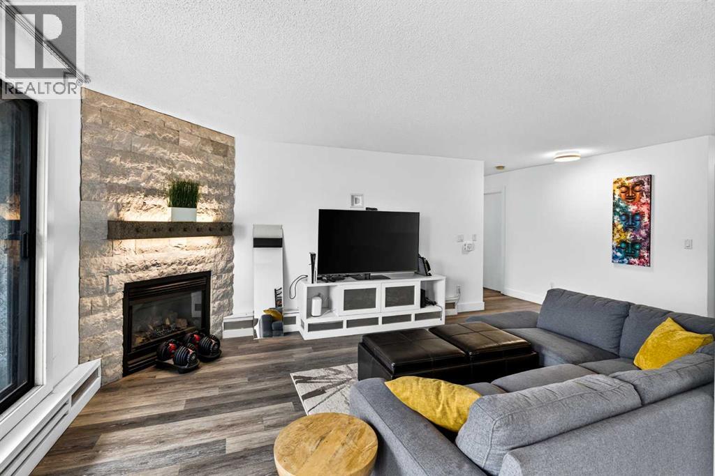 635 Marsh Road Northeast - Photo 5