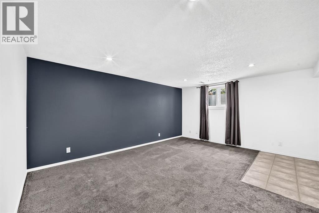 7964 Huntington Road NE - Image 24