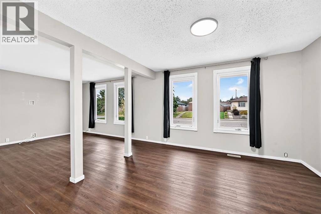 7964 Huntington Road NE - Image 9